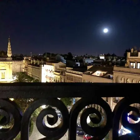 Penthouse With Large Private Terrace With Views Cathedral
